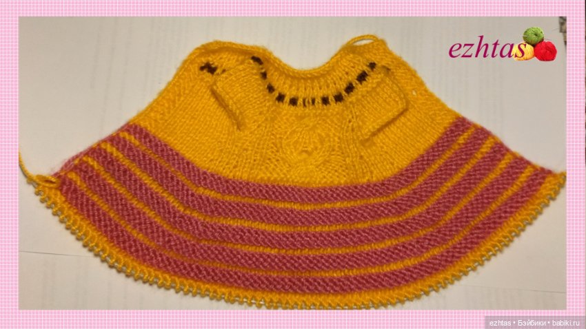 МК Вязаное платье с узором «Кленовый лист» для кукол типа Paola Reina