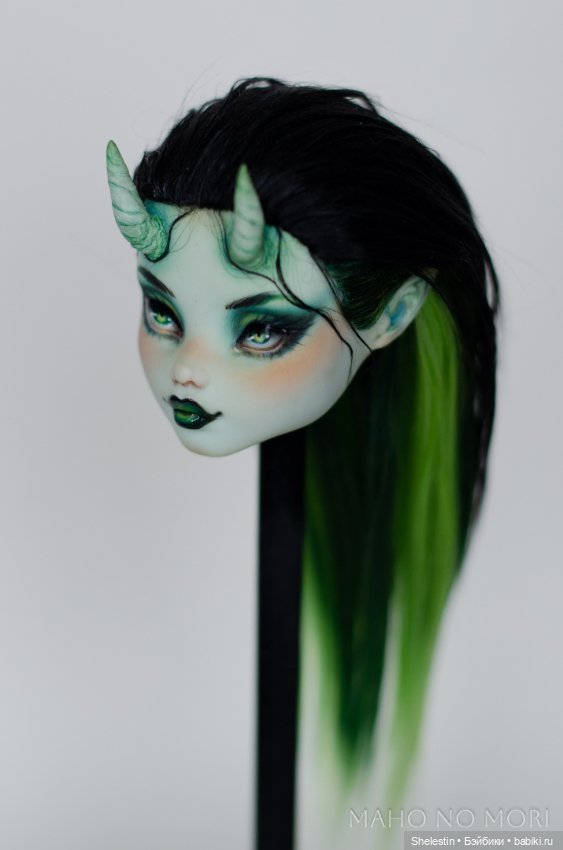 Неоновая демоница — ООАК Monster High и Ever After High: репейнт (фото 3)
