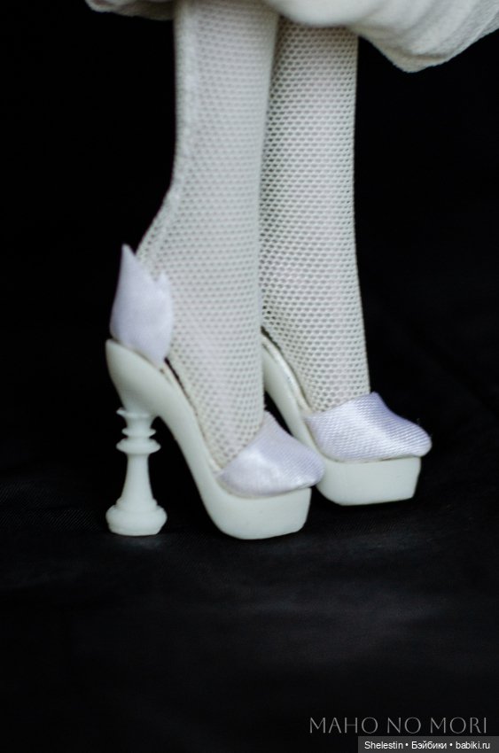 Белая шахматная Королева Арт проект: Алиса, сквозь зеркала (фото 8)