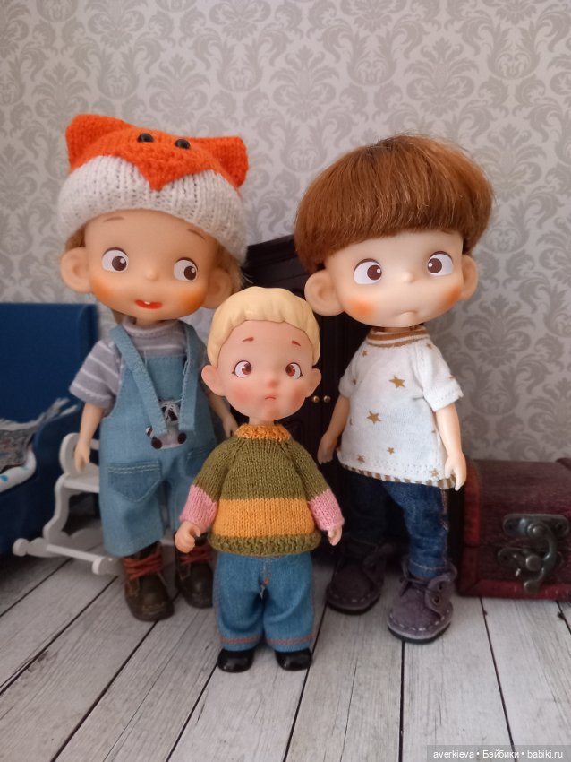 Просто наступила зима — Коллекции игровых кукол (Playline): фото полок (фото 5)