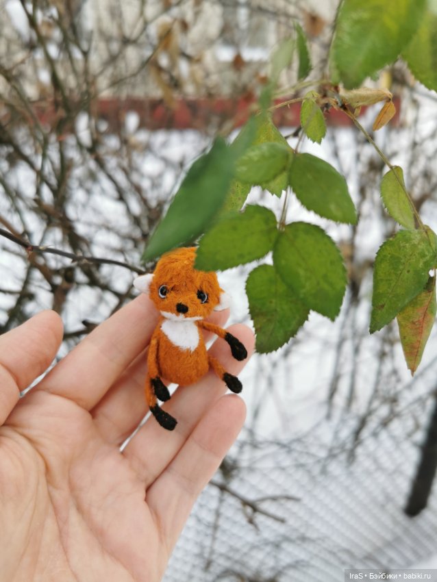 Пушистые прогулки — Авторские игрушки из разных материалов: синельная проволока