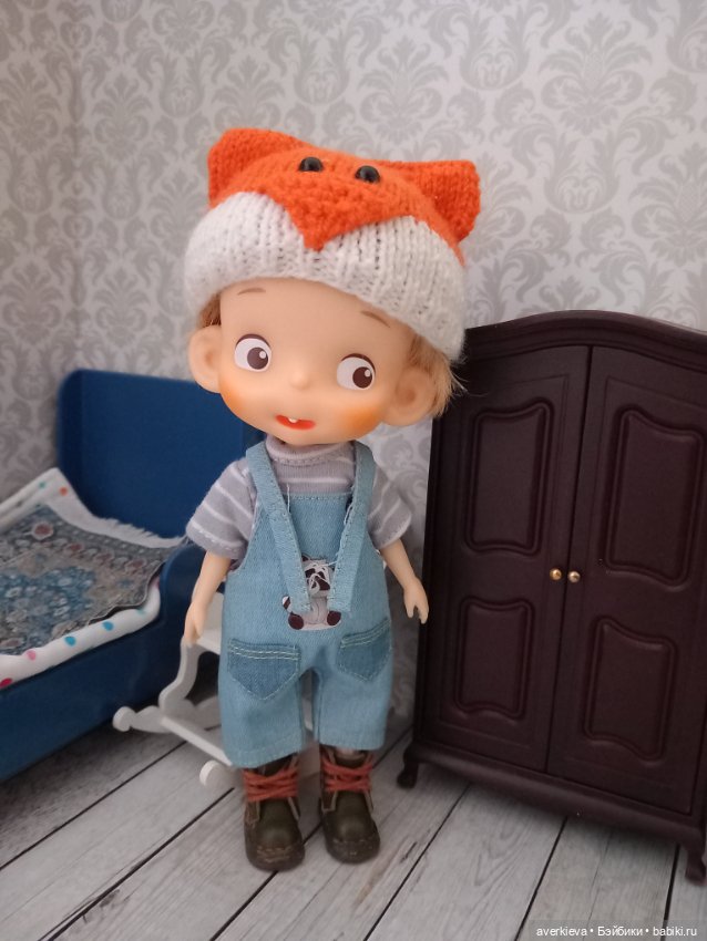 Просто наступила зима — Коллекции игровых кукол (Playline): фото полок (фото 3)