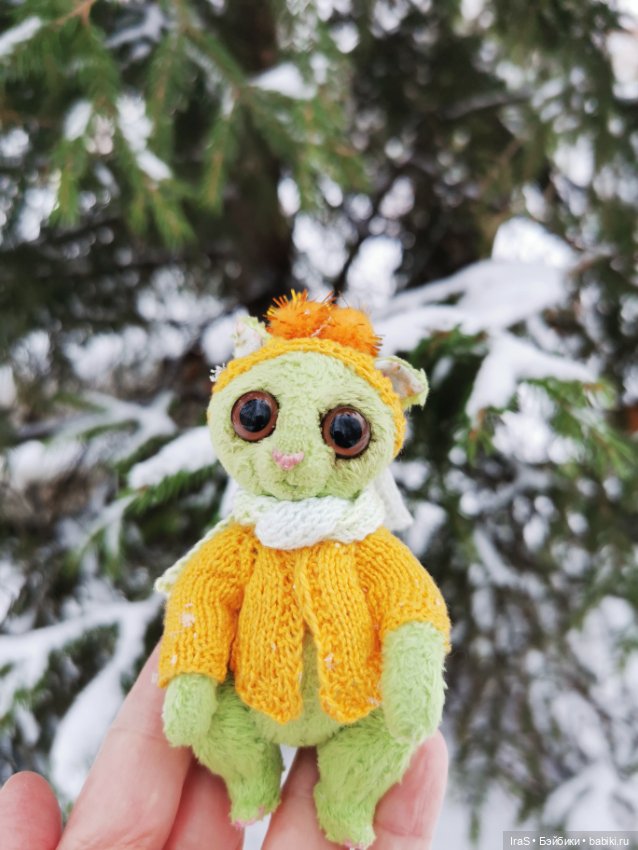 Пушистые прогулки — Авторские игрушки из разных материалов: синельная проволока (фото 6)