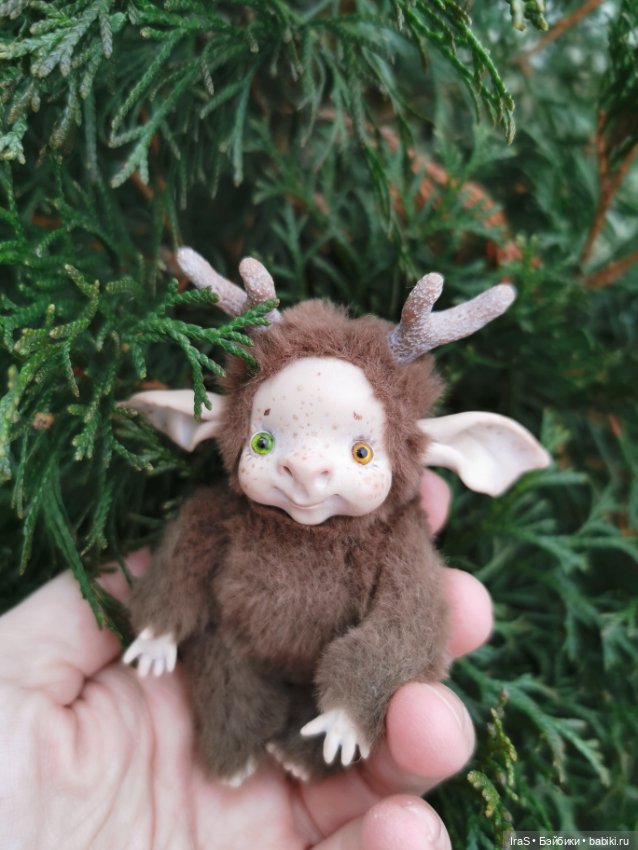 Пушистые прогулки — Авторские игрушки из разных материалов: синельная проволока (фото 3)