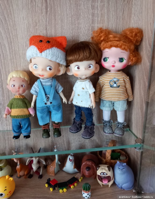 Просто наступила зима — Коллекции игровых кукол (Playline): фото полок