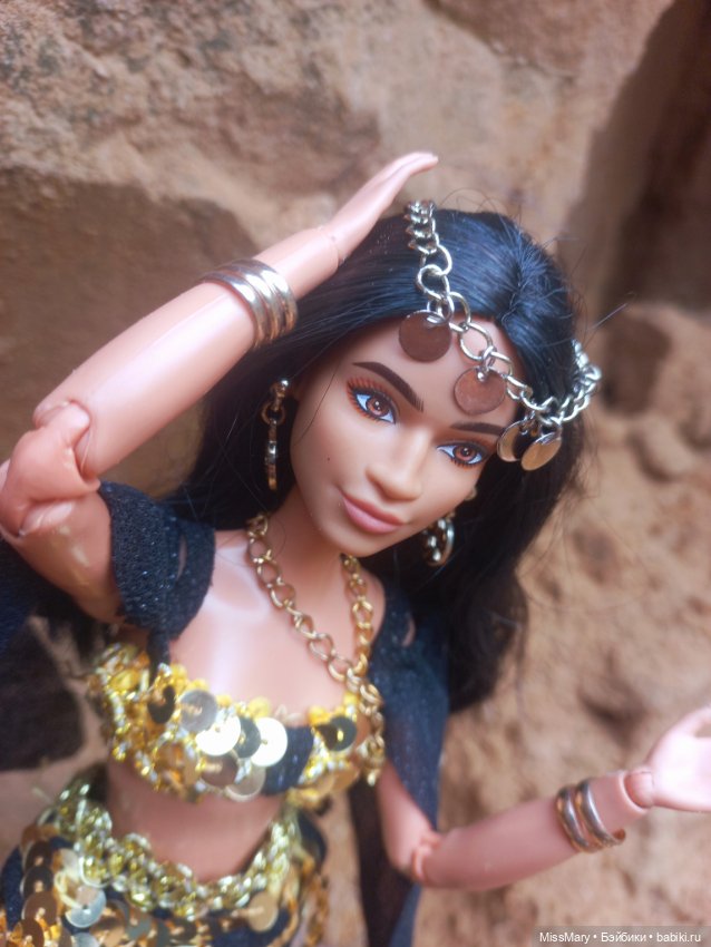 Камилла - Танец в пустыне (фото 9)