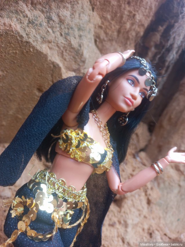 Камилла - Танец в пустыне (фото 8)