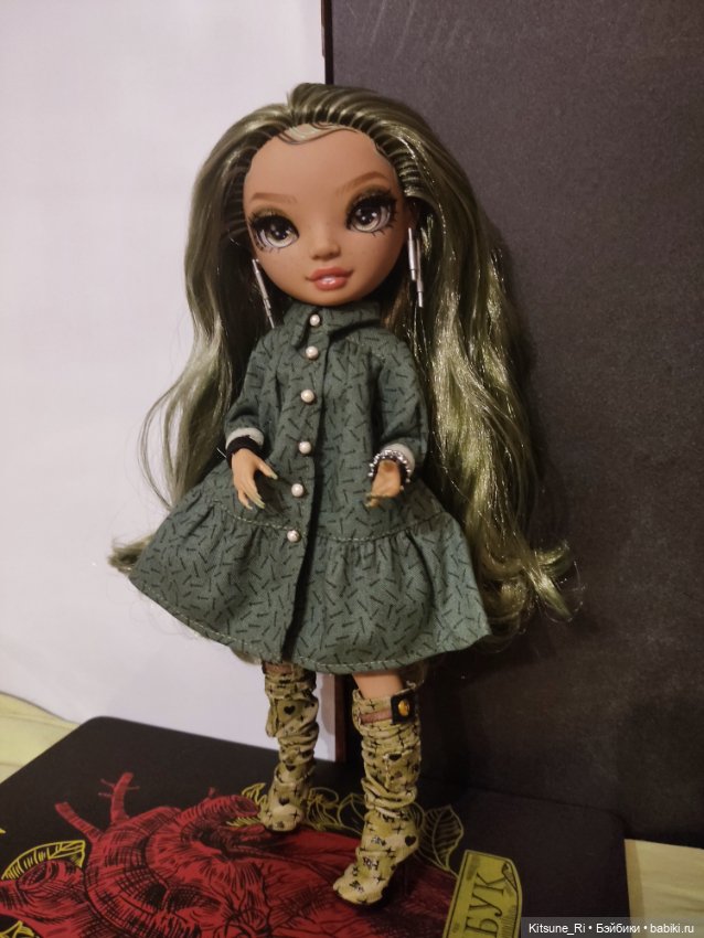 Две дамы прорвались в коллекцию (фото 4)