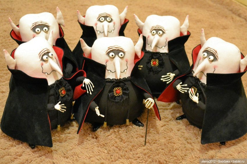 Лена Лешка и её игрушечный мир