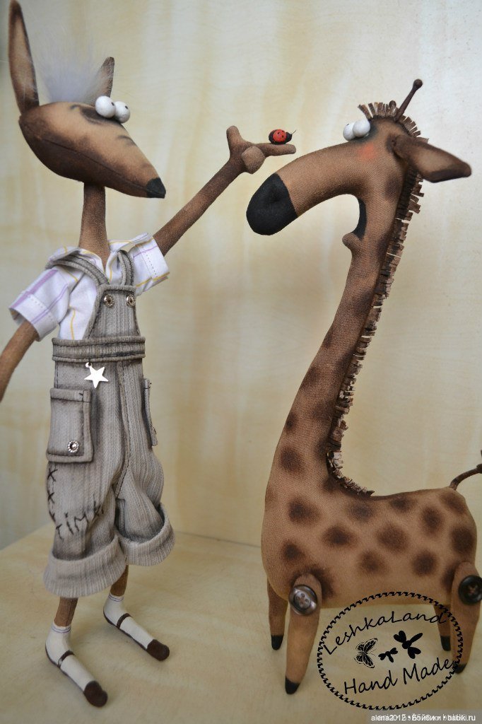 Лена Лешка и её игрушечный мир