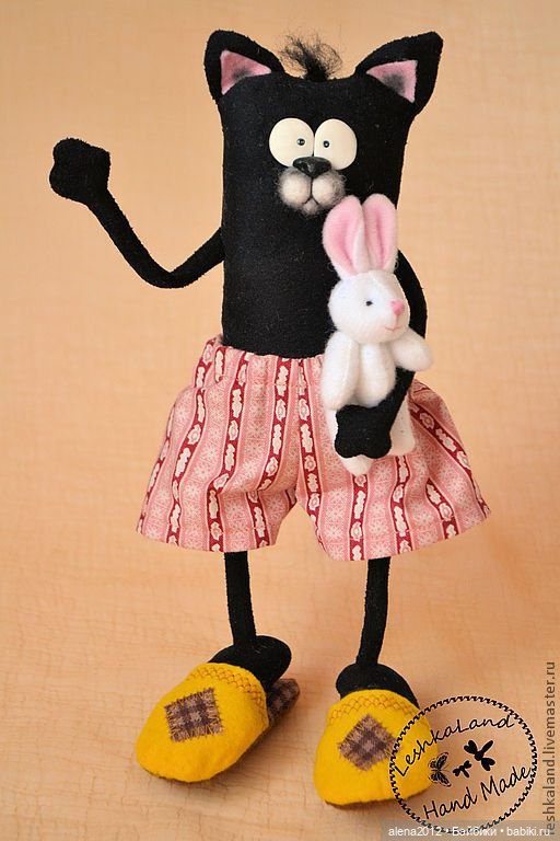 Лена Лешка и её игрушечный мир