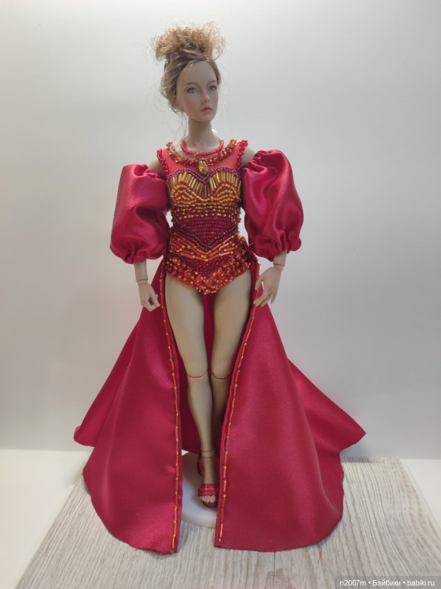 Новый наряд — Одежда и обувь для кукол своими руками: фото (фото 6)