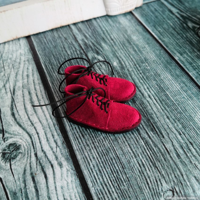 Новые бархатные ботиночки