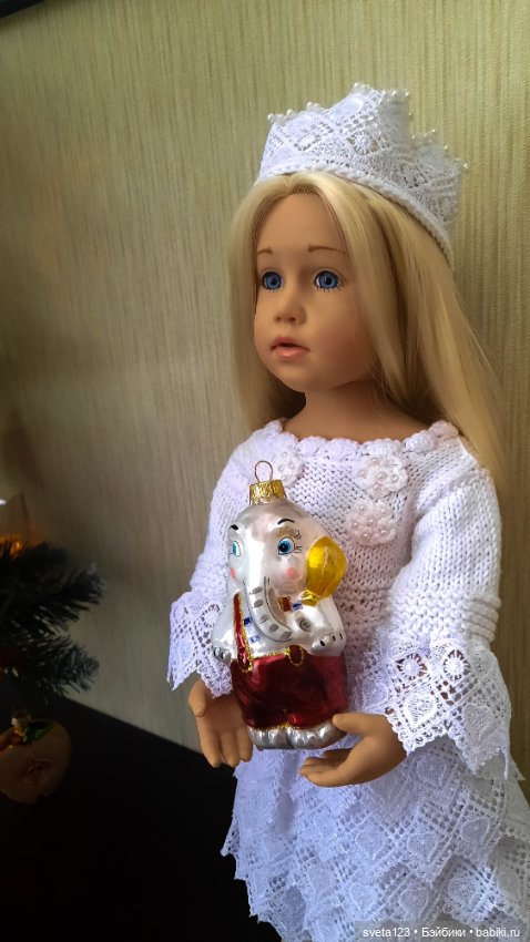 Украшаем маленькую елочку