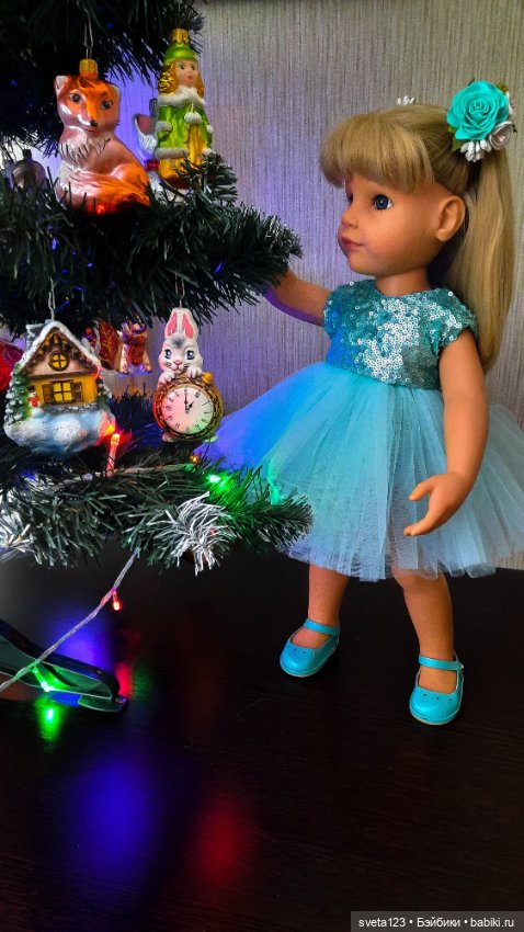 Украшаем маленькую елочку