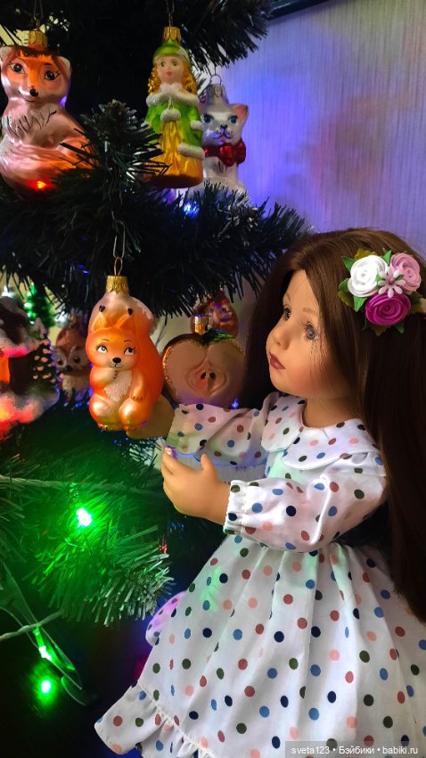 Украшаем маленькую елочку