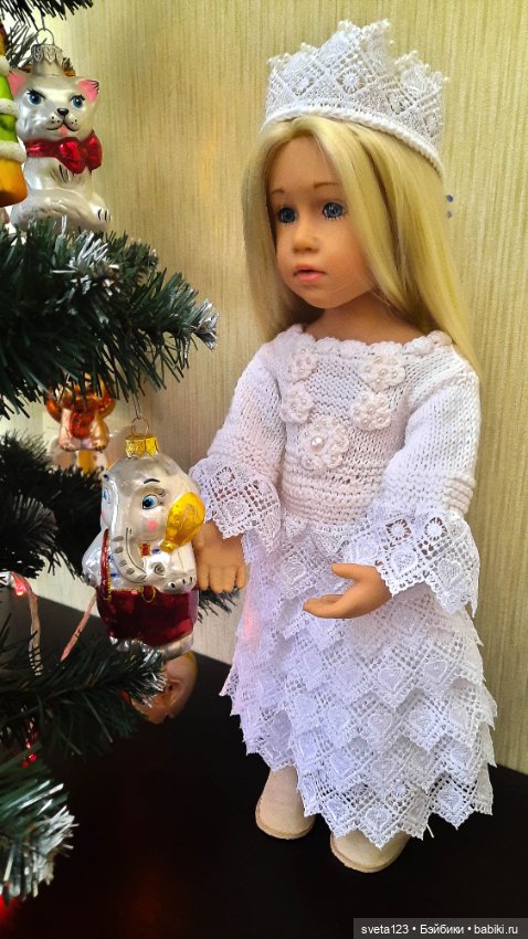 Украшаем маленькую елочку