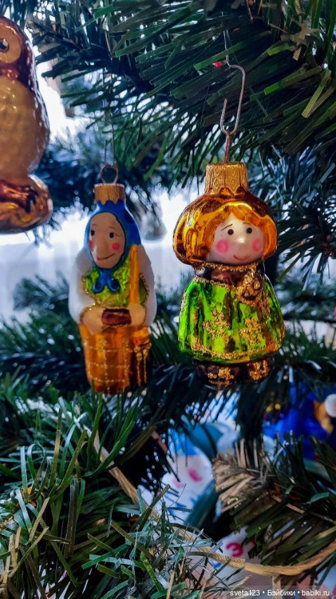 Елочные игрушки — Новый год и Рождество: праздничные фото кукол