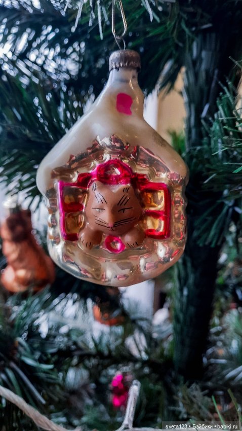 Елочные игрушки — Новый год и Рождество: праздничные фото кукол