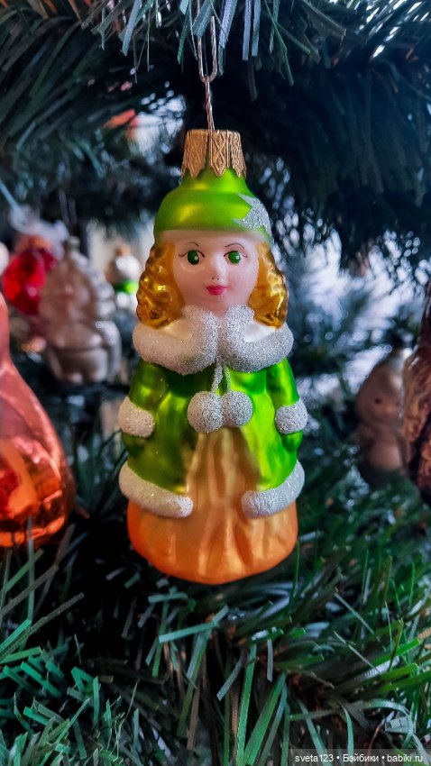 Елочные игрушки — Новый год и Рождество: праздничные фото кукол