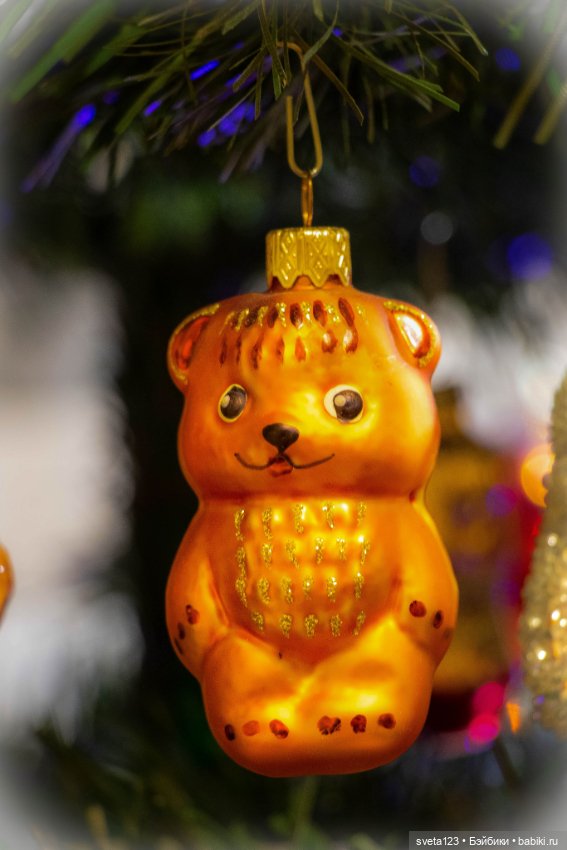 Елочные игрушки — Новый год и Рождество: праздничные фото кукол (фото 2)