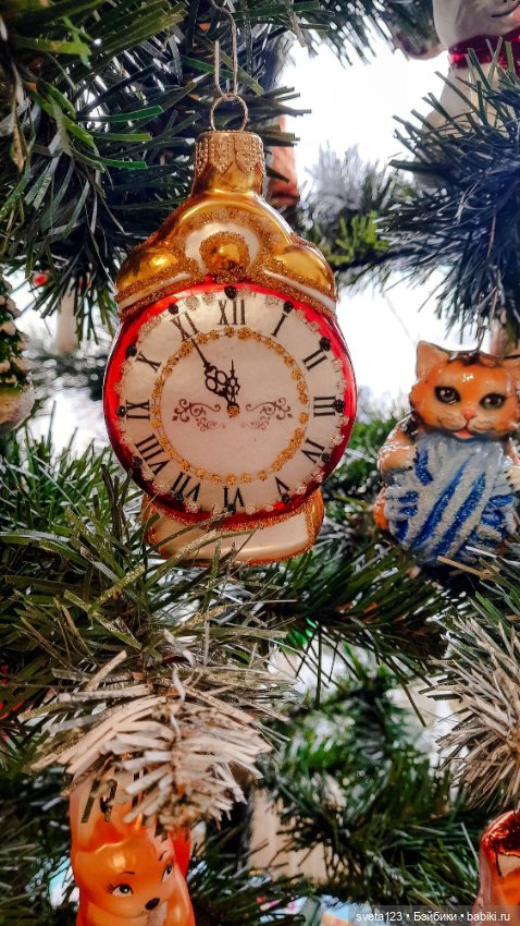 Елочные игрушки — Новый год и Рождество: праздничные фото кукол