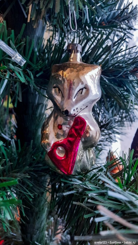 Елочные игрушки — Новый год и Рождество: праздничные фото кукол