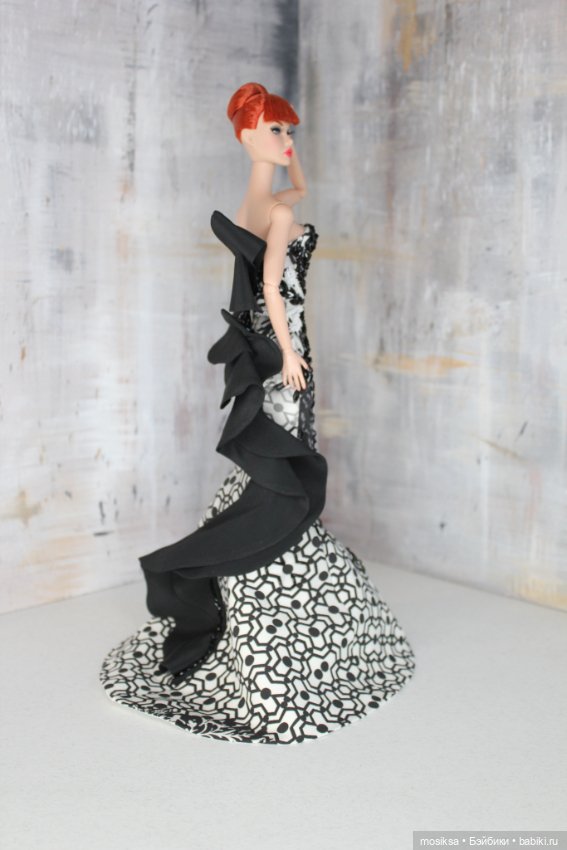 Новогодняя коллекция — Одежда и обувь для кукол своими руками: фото (фото 2)