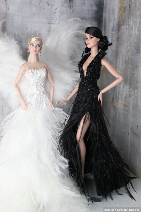 Новогодняя коллекция — Одежда и обувь для кукол своими руками: фото