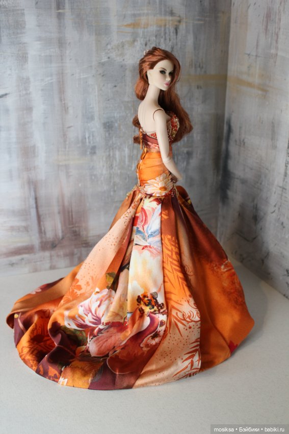 Новогодняя коллекция — Одежда и обувь для кукол своими руками: фото