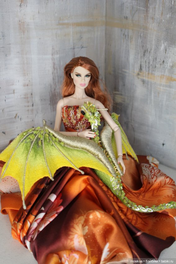 Новогодняя коллекция — Одежда и обувь для кукол своими руками: фото