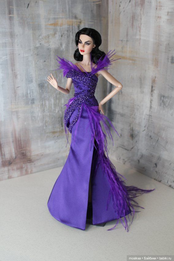 Новогодняя коллекция — Одежда и обувь для кукол своими руками: фото