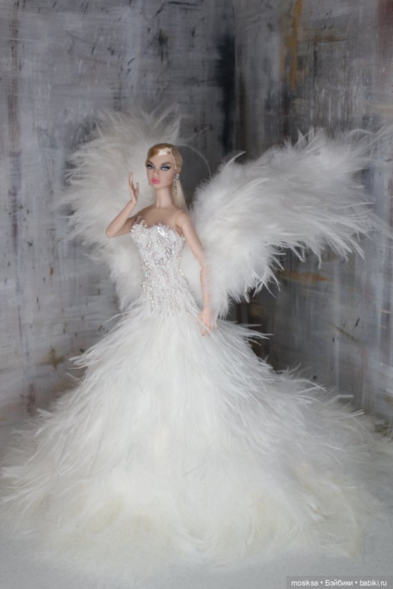 Новогодняя коллекция — Одежда и обувь для кукол своими руками: фото