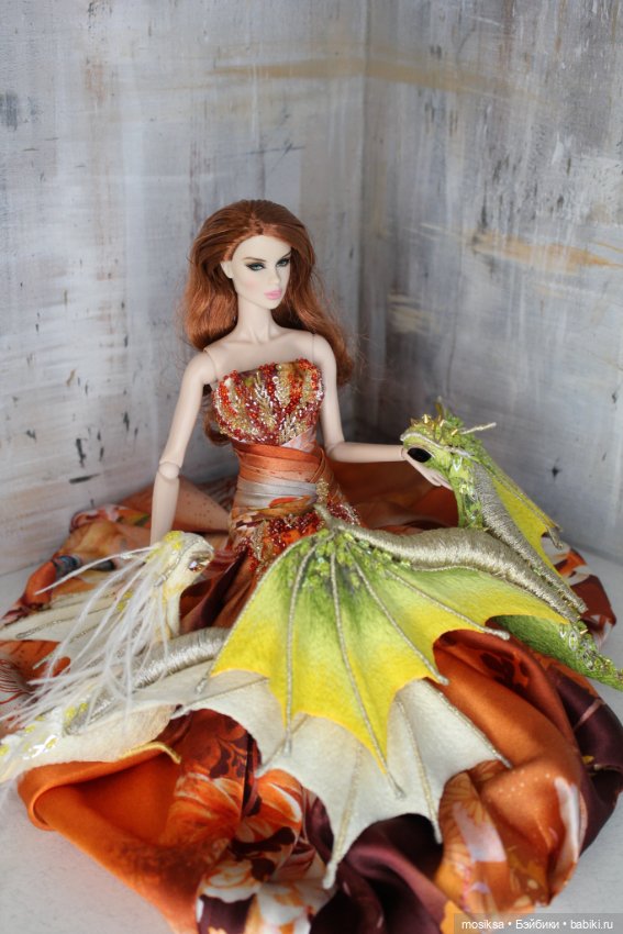 Новогодняя коллекция — Одежда и обувь для кукол своими руками: фото