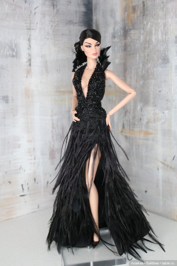 Новогодняя коллекция — Одежда и обувь для кукол своими руками: фото