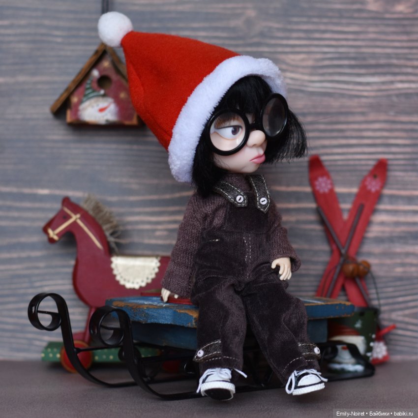 Новогодняя Эдна — Кукла Эдна Мод (Edna Mode): Суперсемейка (The Incredibles) (фото 4)