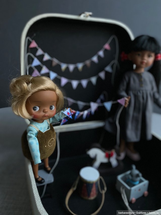 Бумажные кукольные будни - флажки для румбокса