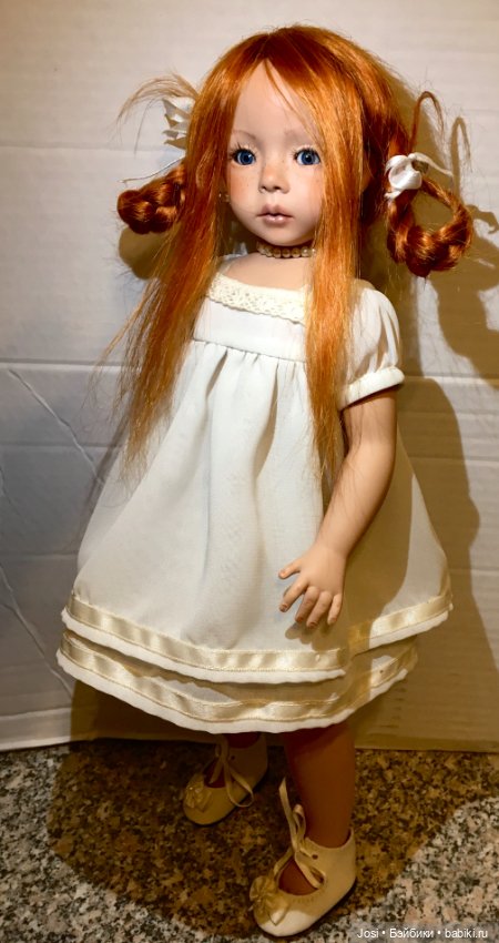 Даффна и Сюзи полностью фарфоровые от Dianna Effner (молд Dawn)