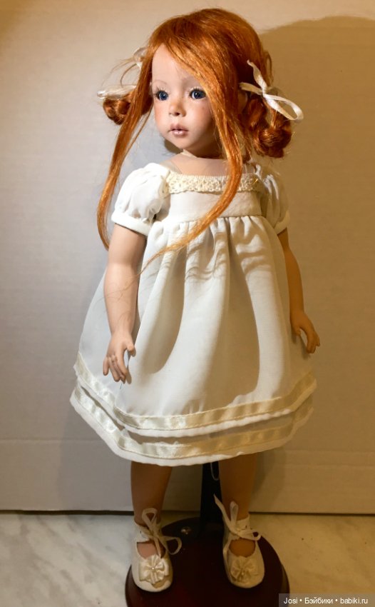 Даффна и Сюзи полностью фарфоровые от Dianna Effner (молд Dawn)