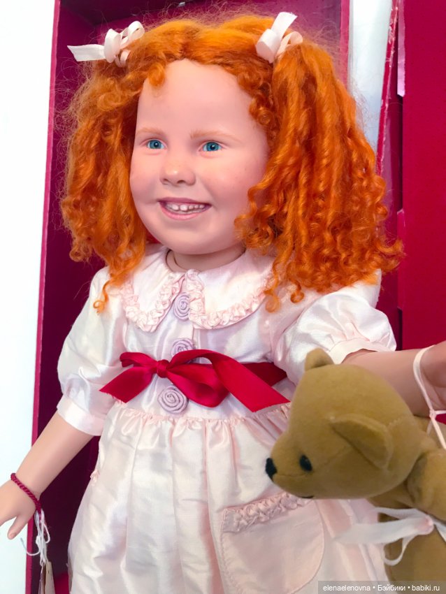 Myrtille, Anne Mitrani, Gotz