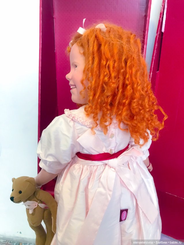 Myrtille, Anne Mitrani, Gotz