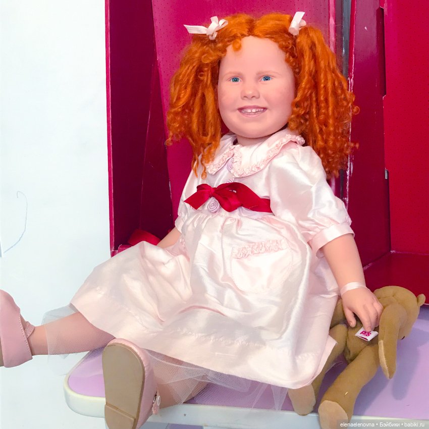 Myrtille, Anne Mitrani, Gotz