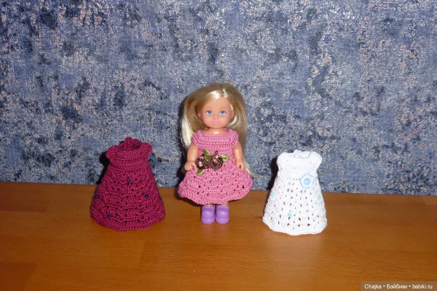 Вязаные платья на кукол Evi simba — Еви (11 см) (фото 9)