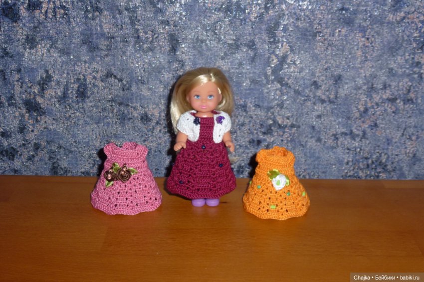 Вязаные платья на кукол Evi simba — Еви (11 см) (фото 3)
