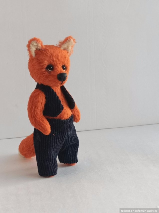 Хитрый лис Тоди , но и вместе с тем очень добрый и справедливый