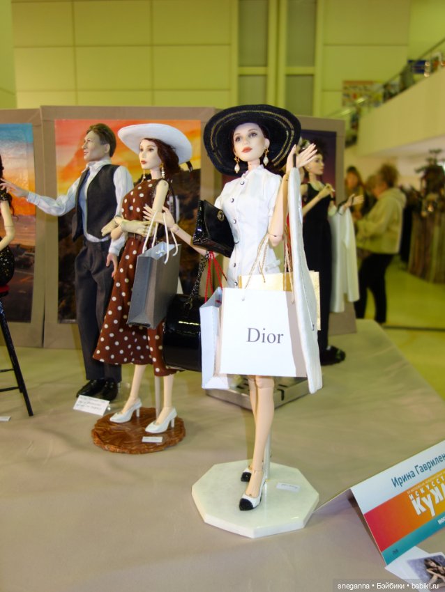 В гостях у сказки. Выставка кукол в Экспоцентре 2023