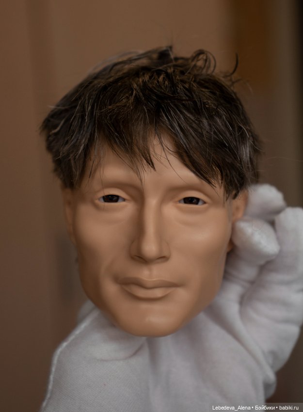 Мадс Миккельсен — Face