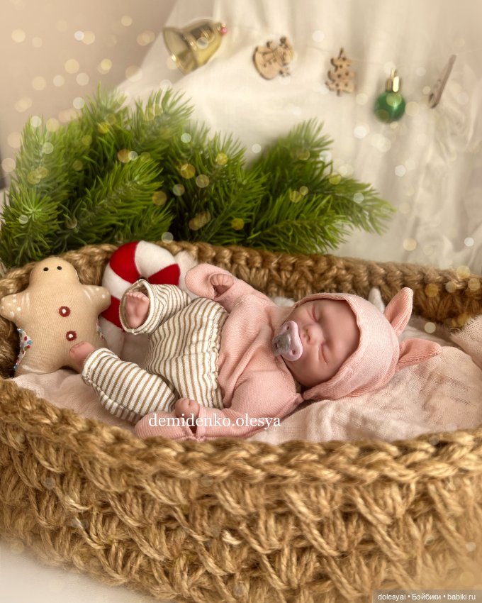 Плакса Эмилия — Авторские миниатюрные куклы: лепка (фото 6)