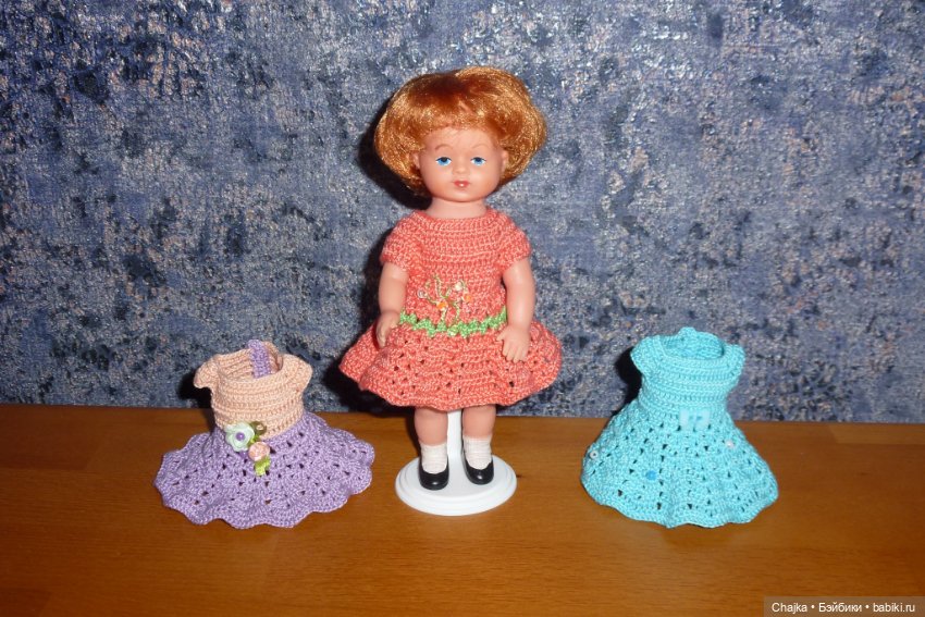Вязаные платья на кукол Tebu, ГДР, 16 см (фото 8)