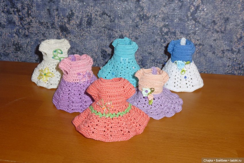 Вязаные платья на кукол Tebu, ГДР, 16 см